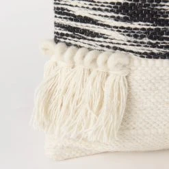 Outlet 🌟 Mercana Beardell Cream & Black W/ Tassels Decorative Pillow Cover 🛒 -Mercana Shop Beardell 18 x 18 Cream And Black Details With Tassels Decorative Pillow Cover 6