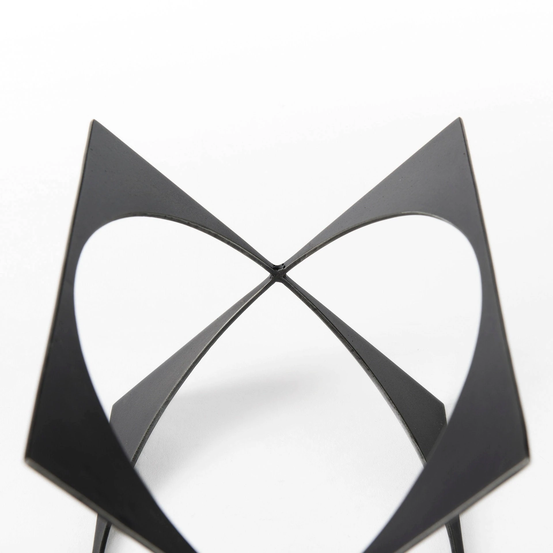 Deals 😉 Mercana Lima 4.5L X 4.5W X 5.5H Gunmetal Gray Metal Large Decorative Object Gold 😍 8 Deals 😉 Mercana Lima 4.5L X 4.5W X 5.5H Gunmetal Gray Metal Large Decorative Object Gold 😍 - Image 8