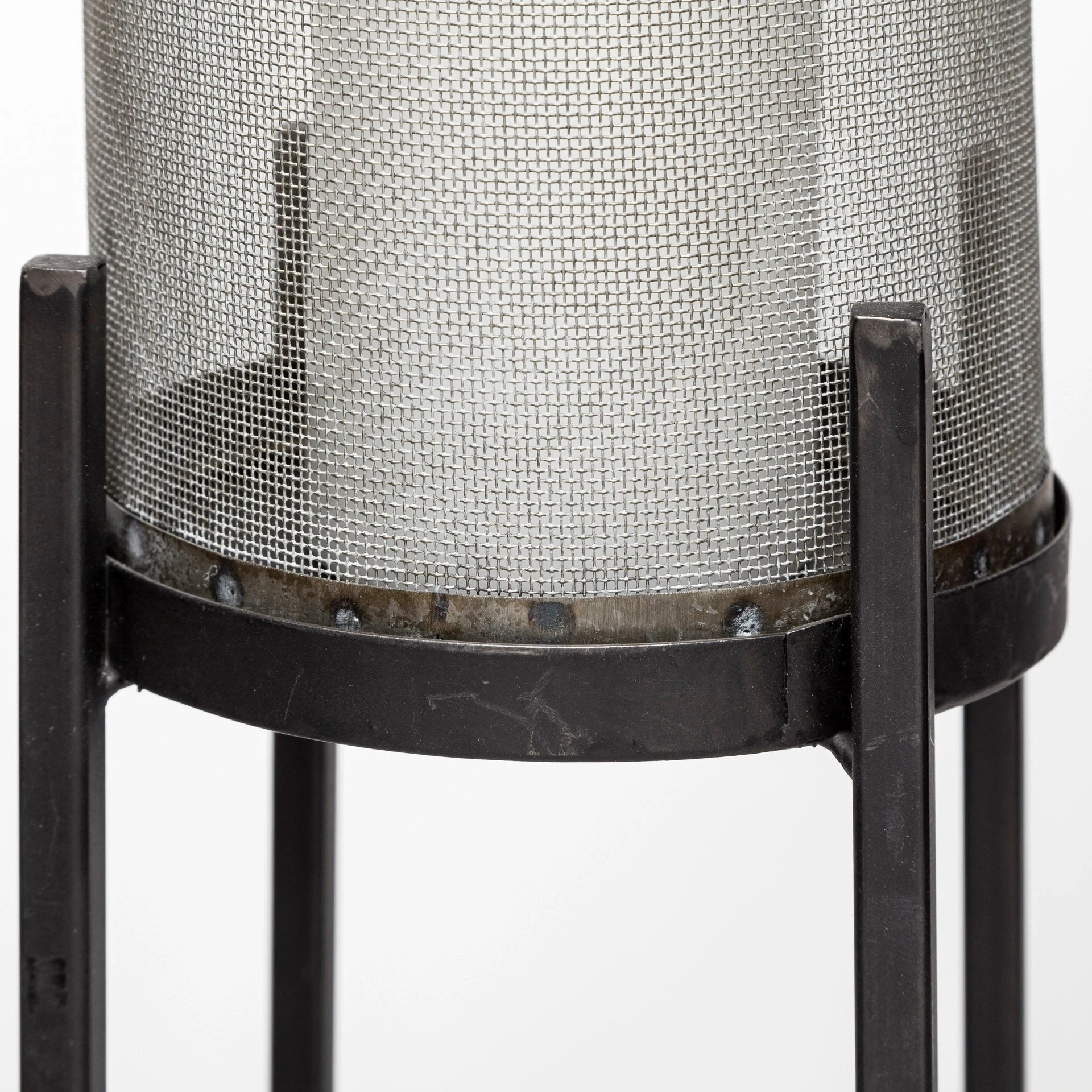 Deals ✔️ Mercana Steen Set Of Two Black Meshed Metal Candle Holder Lanterns 👍 6 Deals ✔️ Mercana Steen Set Of Two Black Meshed Metal Candle Holder Lanterns 👍 - Image 6