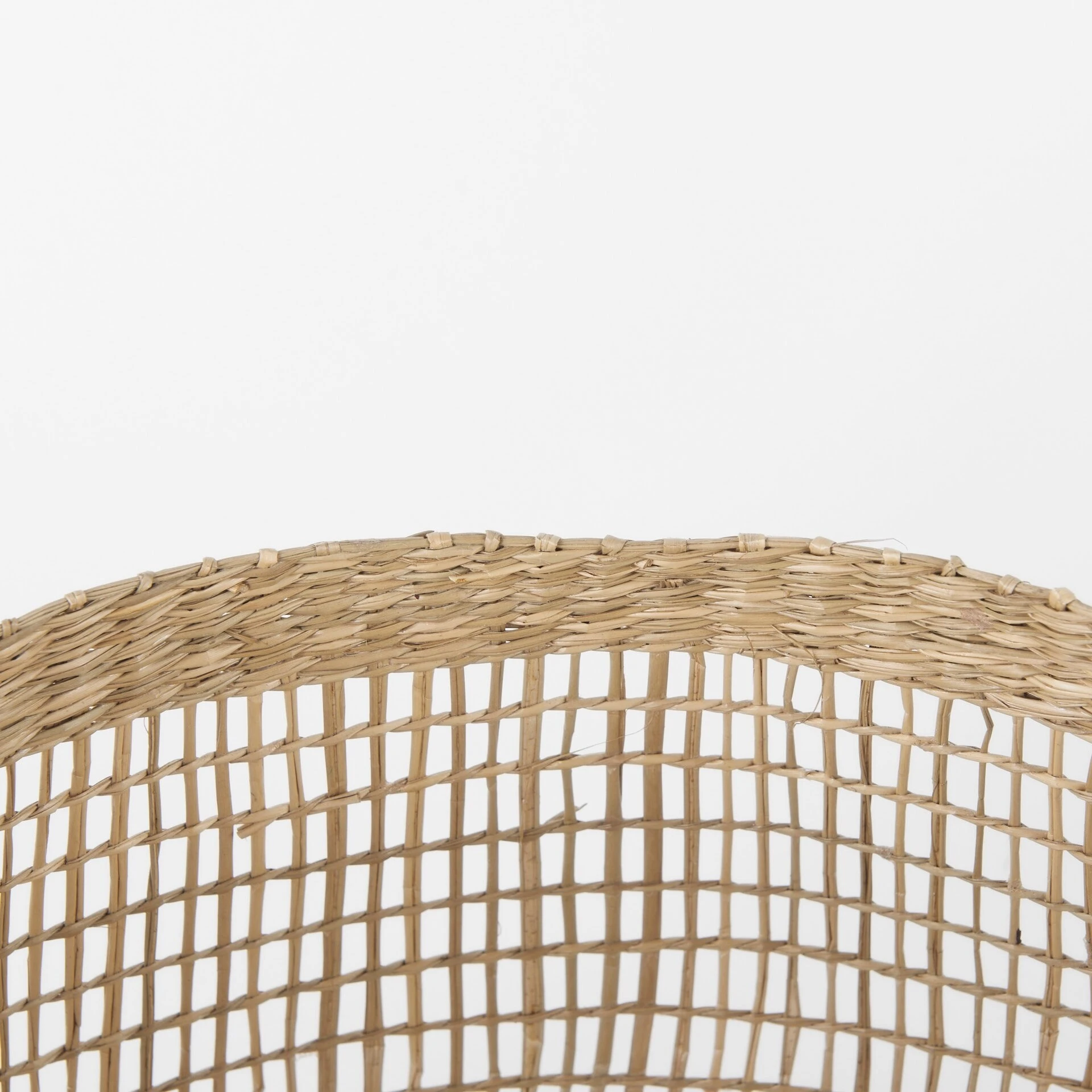 Best deal ๐งจ Mercana Nova 15.0L X 15.0W X 9.4H (Set Of 2) Light Brown Seagrass Woven Round Basket W/ Long Handle ๐ 4 Best deal ๐งจ Mercana Nova 15.0L X 15.0W X 9.4H (Set Of 2) Light Brown Seagrass Woven Round Basket W/ Long Handle ๐ - Image 4