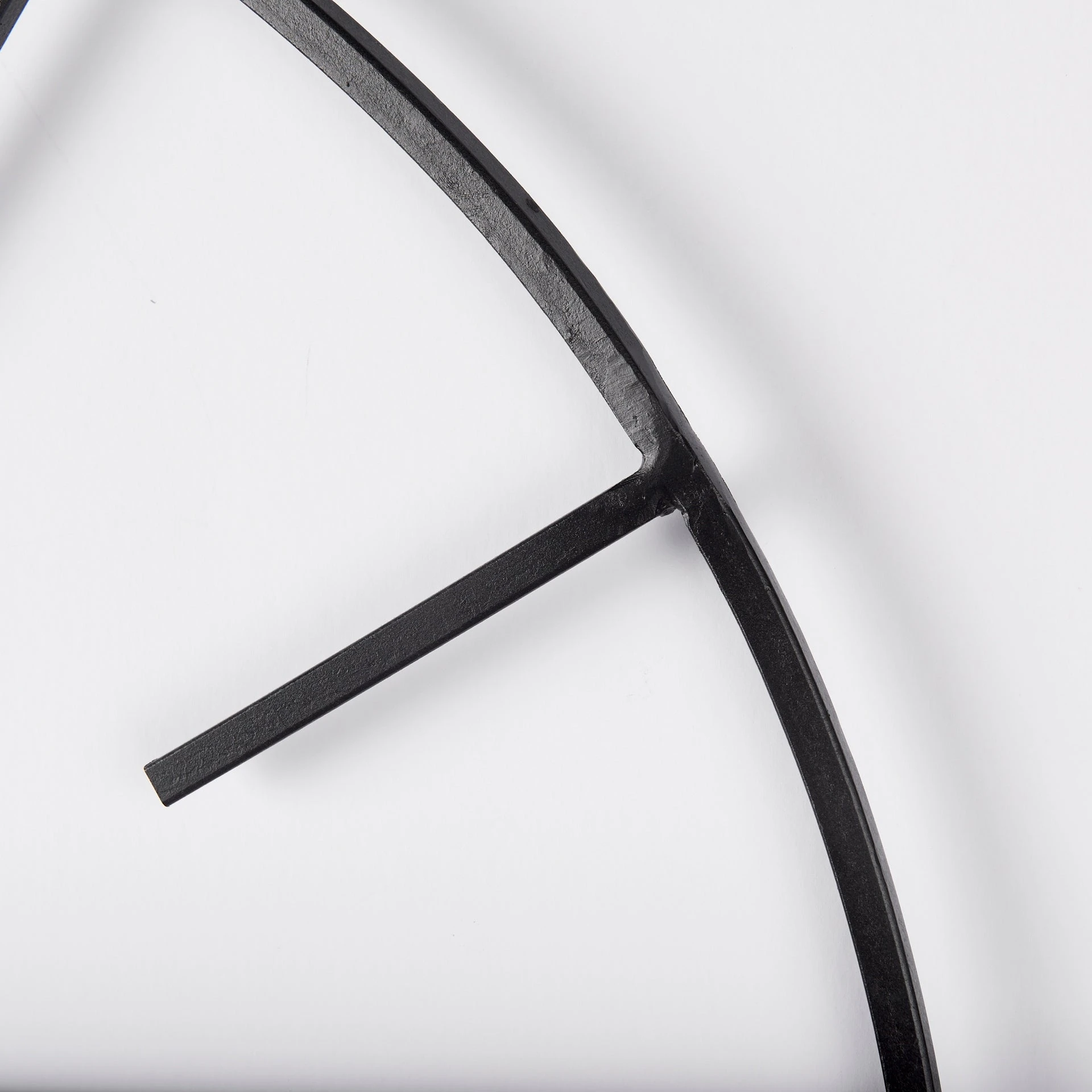 Budget โ Mercana Roman 36" Round Oversize Industrial Wall Clock - 36"W X 36"H X 2"D ๐ 5 Budget โ Mercana Roman 36" Round Oversize Industrial Wall Clock - 36"W X 36"H X 2"D ๐ - Image 5