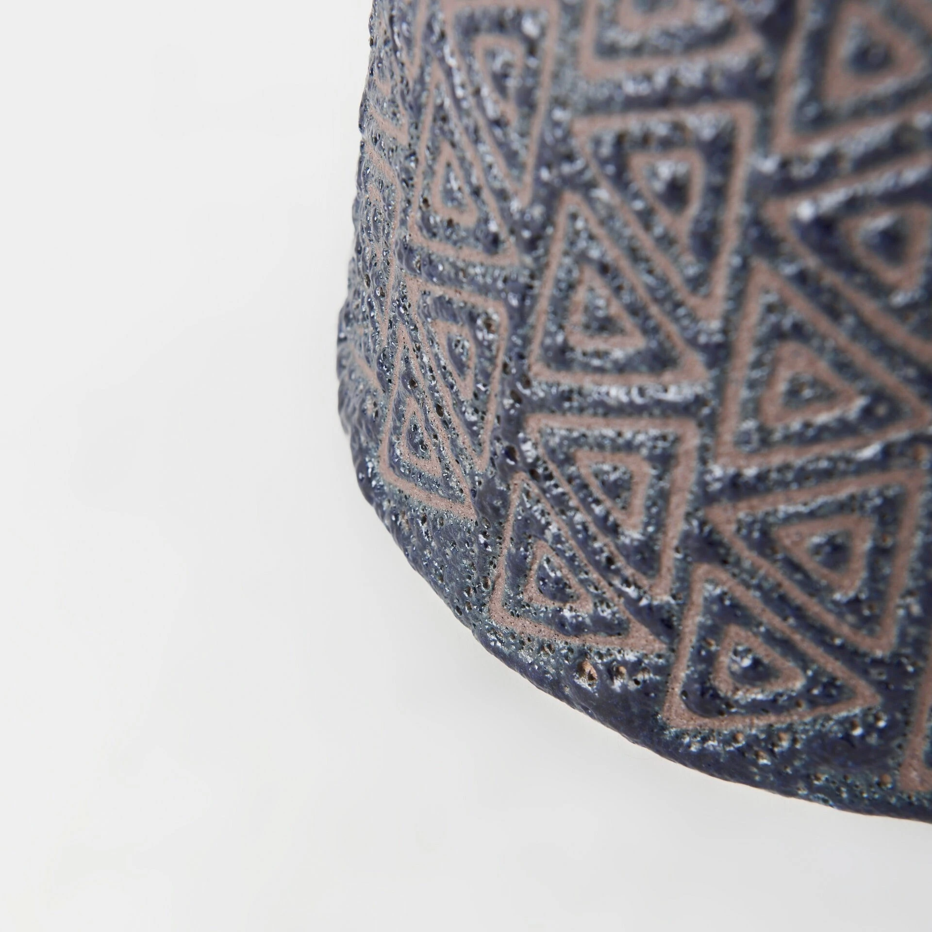 Promo ๐ Mercana Sefina III Large Brown/Black Patterned Ceramic Vase - 7"W X 7"D X 11"H ๐ 6 Promo ๐ Mercana Sefina III Large Brown/Black Patterned Ceramic Vase - 7"W X 7"D X 11"H ๐ - Image 6