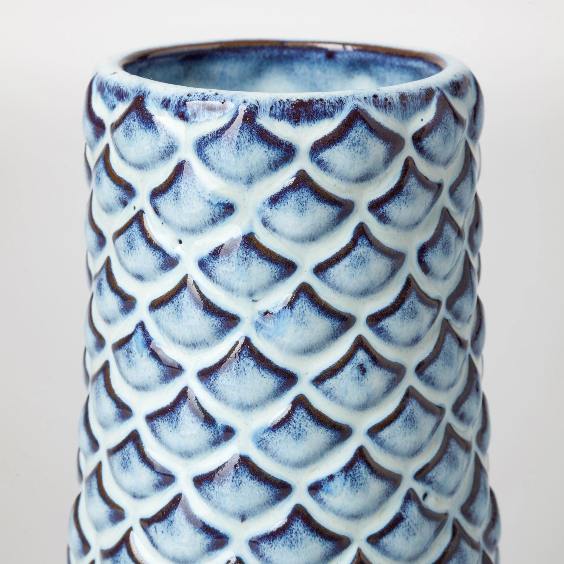 Promo 😉 Mercana Troi II Large Blue White Fishscale Pattern Ceramic Vase 🌟 6 Promo 😉 Mercana Troi II Large Blue White Fishscale Pattern Ceramic Vase 🌟 - Image 6
